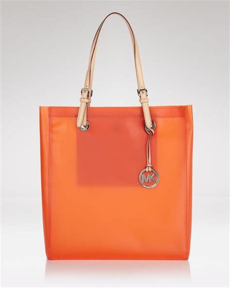 michael kors jelly tote|Michael Kors Tote with zipper.